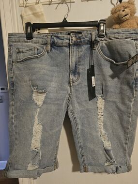 Fashion Nova Light Blue Distressed Denim Men's Shorts